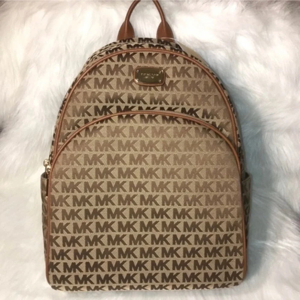 MICHAEL KORS LARGE ABBEY MONOGRAM BROWN BACKPACK❗️